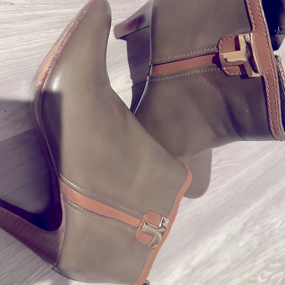 Tory Burch boots